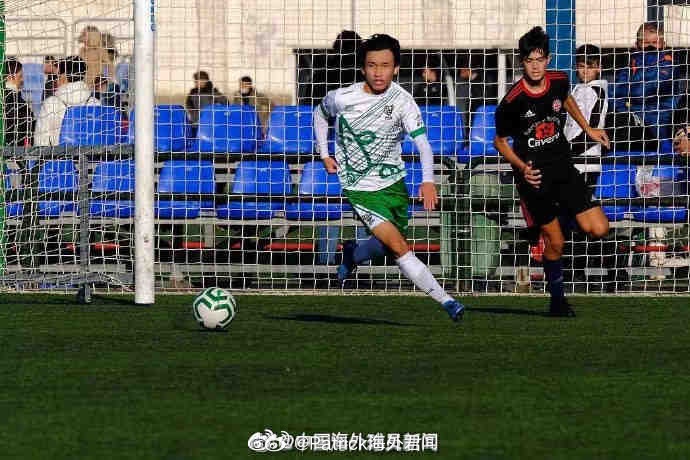 直播频道-博主：19岁小将李杨怿回国加盟三镇，征战本赛季中青赛U20组